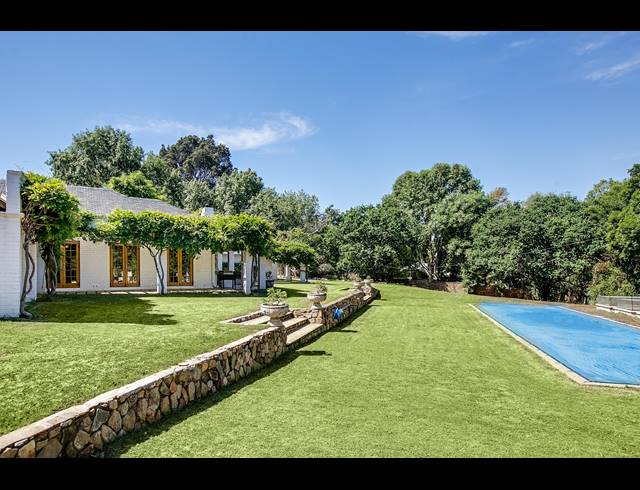 4 BEDROOM HOUSE FOR SALE IN BRYANSTON